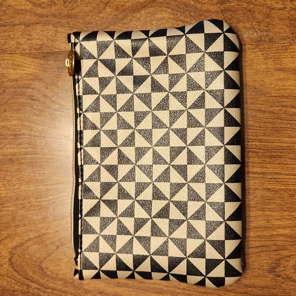 Makeup bundle with Etsy makeup bag - Picture 7 of 7